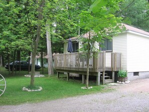 front of the cottage with deck
