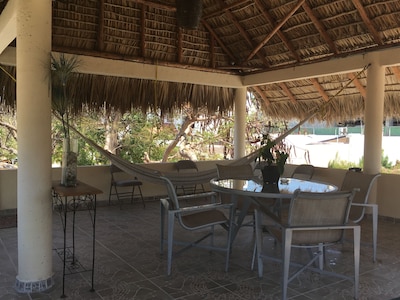 Casa de 2 dormitorios totalmente equipada con piscina privada en Acapulco Diamante