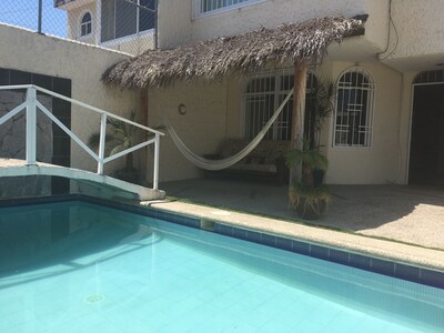 Casa de 2 dormitorios totalmente equipada con piscina privada en Acapulco Diamante