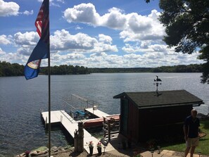 Facing south.  Cabin 1 is directly behind.