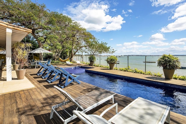 Pool view,Sea view