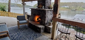 Enjoy the views in a comfortable seat by the brand-new gas fireplace.