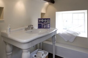 Ceramic sink in Loft Master Suite