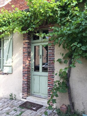Exterior detail