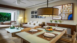 Grand Bliss Living/Dining Area