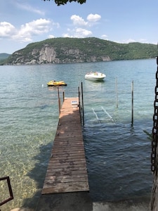 Lake George  Water Front Cabin Spectacular Views 