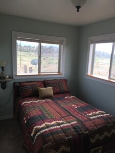 Deer Creek Cottage, 29300 Hwy 160, East Of Cortez, Colorado 81321