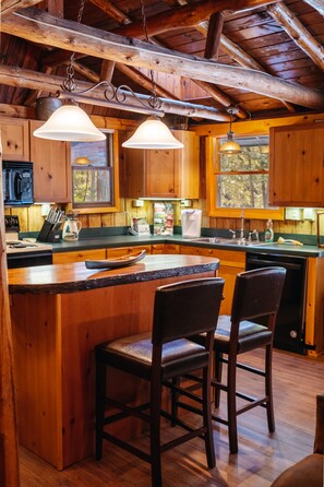 dining space in kitchen