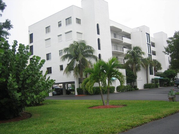Casa Marina condo