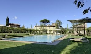 view towards the garden and villa 