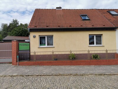 Uriges Haus im idyllischen Dorfkern von Klausdorf