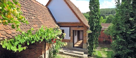 • Casa Lopo • Ferien-Bauernhof in Karpaten-Dorf • Sibiu, Siebenbürgen, Rumänien