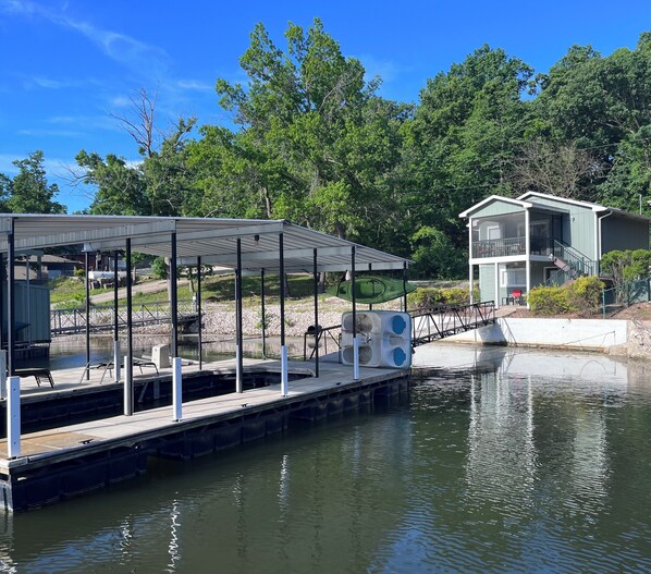 This home features a private swimming dock and 10' x 20' boat slip