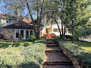 Walkway to front door