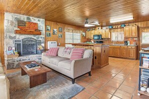 Our recent guest Jennifer told us about her stay: "The house was clean and super comfortable and just felt inviting and homey the moment we walked in...Really can't say enough good things about this place!"