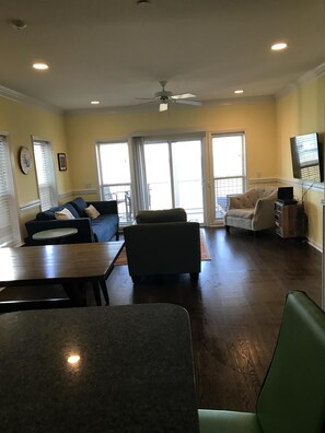 Living Room and Dining Area, Pull Out Sofa