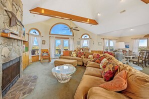 Surf or Sound Realty - 505 - Almost Paradise at Salvo - Great Room -1