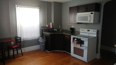 1200 SqFt Condo Above Abolitionist Ale Works Charles Town w/ Laundry & Deck #201