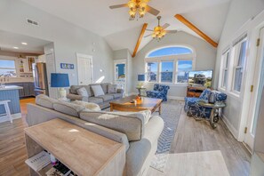 Surf or Sound Realty - 788 - Salvoasis by the Sea - Great Room -1