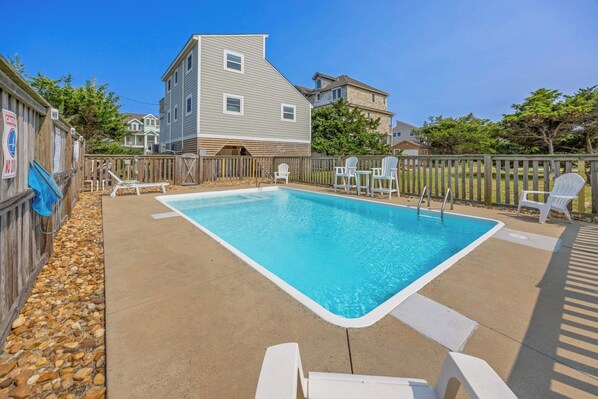 Surf or Sound Realty - 565 - Whit's End - Pool Area -4
