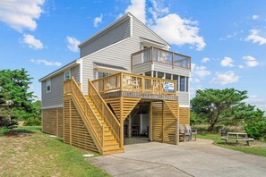 Surf or Sound Realty - 565 - Whits End - Main Image