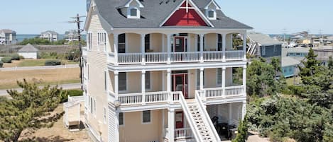 Surf-or-Sound-Realty-528-Hatteras-Seaduction-Drone-Exterior-1