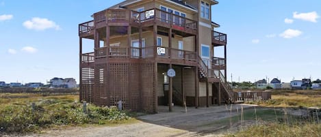 surf-or-sound-realty-712-ocean-hi-front