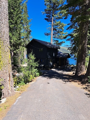 House with driveway