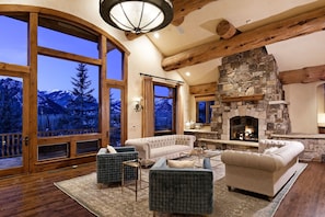 Great Room with View to Aspen Highlands and Buttermilk