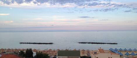 Beach/ocean view