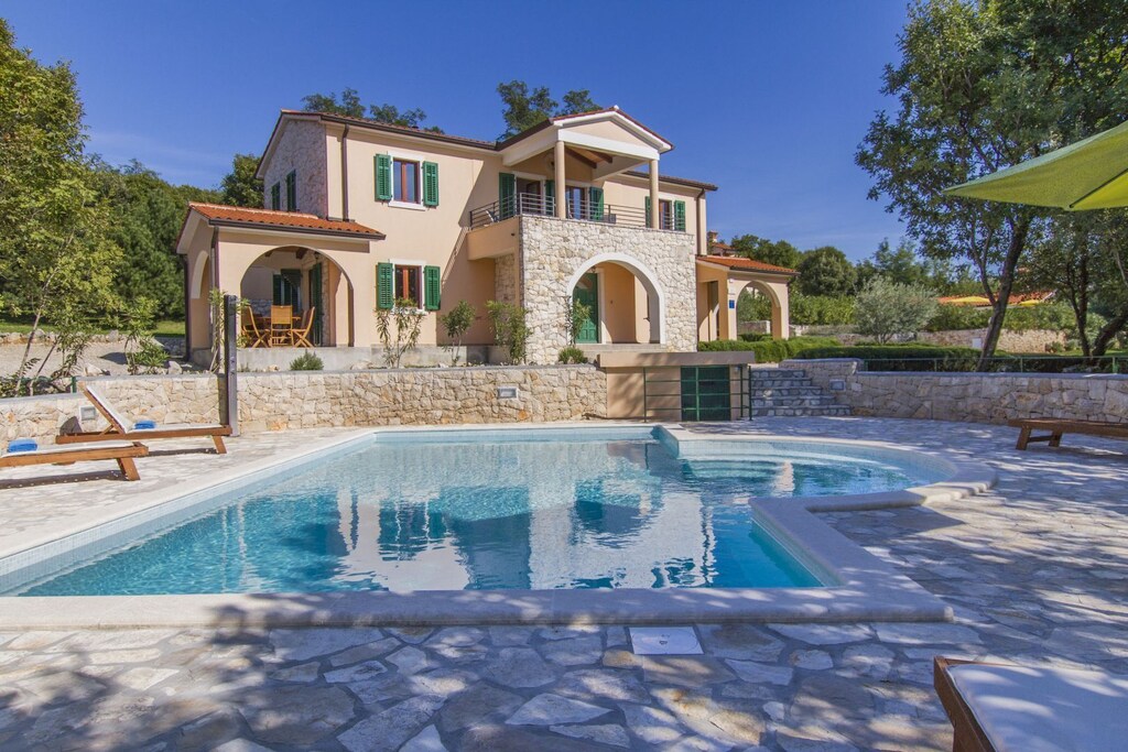 Picture of villa