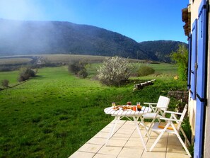 Petit dej à la maisonnette