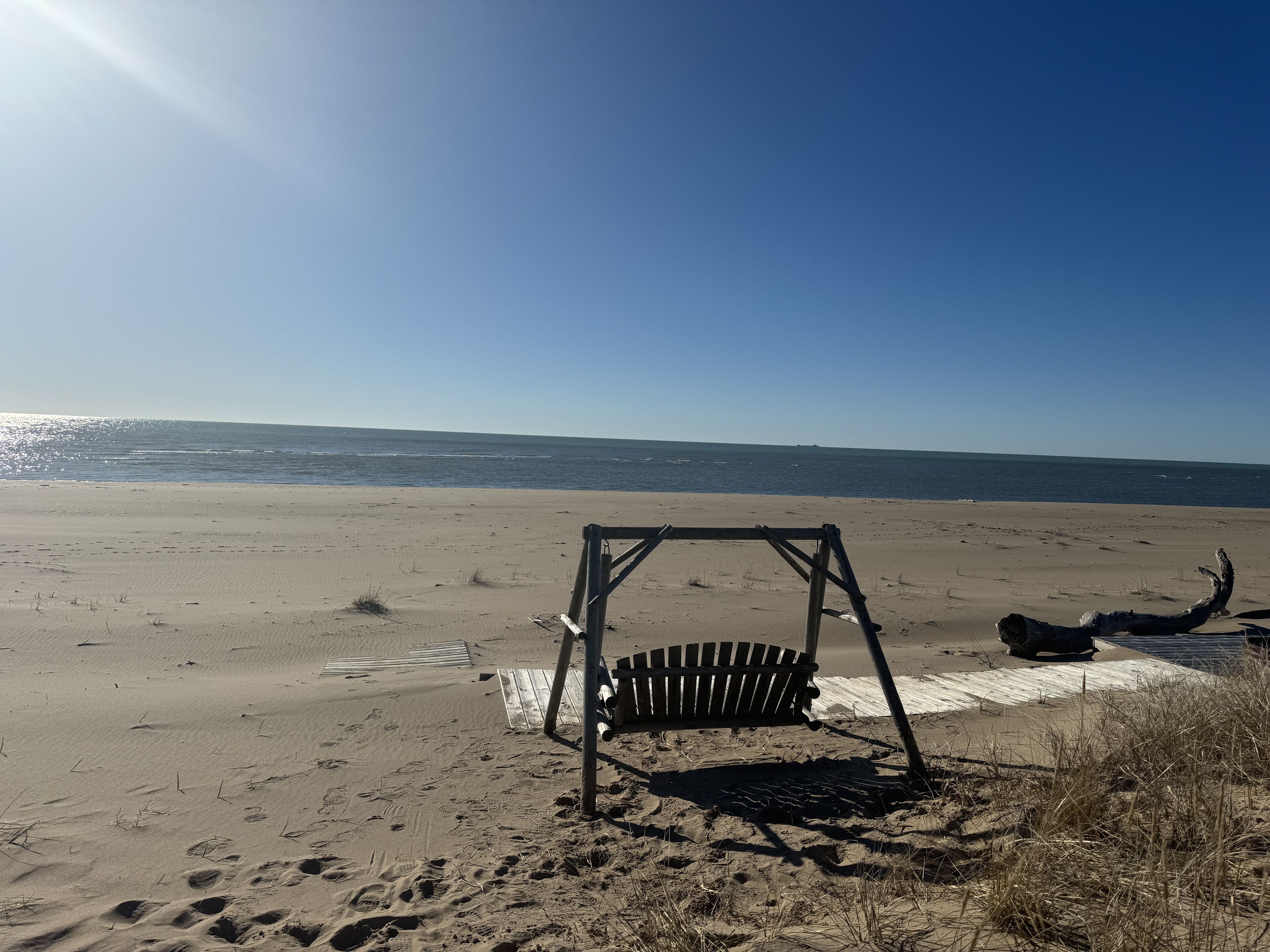 Barefoot Bungalow- Sandy beach & gorgeous views of Lake Huron! - Iosco  County | Vrbo
