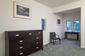 Master bedroom southview 