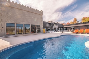 Three pools in the Courtyard, optionally heated