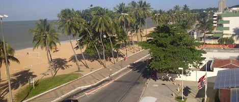 VISTA PANORÂMICA DA PRAIA DO CABO BRANCO/FOTO TIRADA DE ÁREA COMUM DO PRÉDIO.