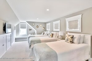 3rd floor guest Bedroom
