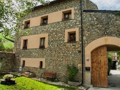 Magnífica Casa rural Can Canà hasta 6 personas (alquiler íntegro)