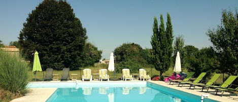 Summer swimming-pool