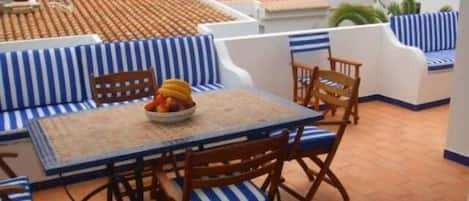 Beautiful townhouse beside the beach and Praca with WiFi SD31 - 1