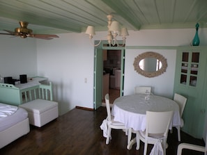 Dinning Table