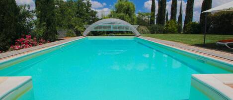 Piscine maison de vacances