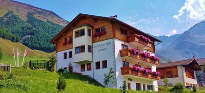  Ferienwohnungen in schönster Panoramalage für Familien und Gruppen (Alpin)