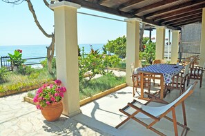 Front terrace with comfortable patio furniture