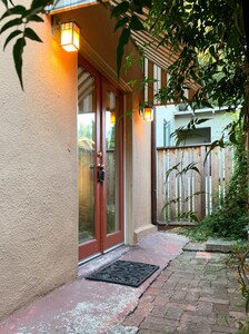 Sweet, Spacious Garden Apartment Rockridge/Temescal 