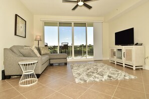 Living room area with fold out queen sleeper and lounge sofa