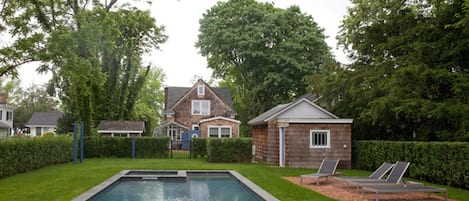 Beautiful inground gunite pool with spa