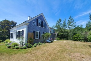 Fully renovated classic Cape on the Pamet