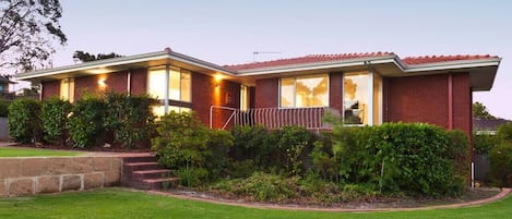 A warm welcome awaits at All Seasons – a spacious, pet-friendly home with lush gardens and plenty of parking, perfect for your South West getaway.