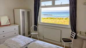 Twin room with stunning view